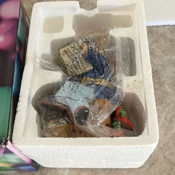 Large Easter Bunny Trinket Box - Picture 9 of 9